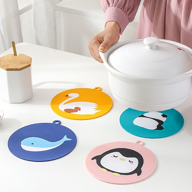 dropship Cartoon Animal Silicone Trivet Set (4pcs Set; 2 Of 6in & 2 Of 3.35in) Heat Resistant & Waterproof Kitchen Coasters; Hot Dish Pads; Cooking & Serving Accessories