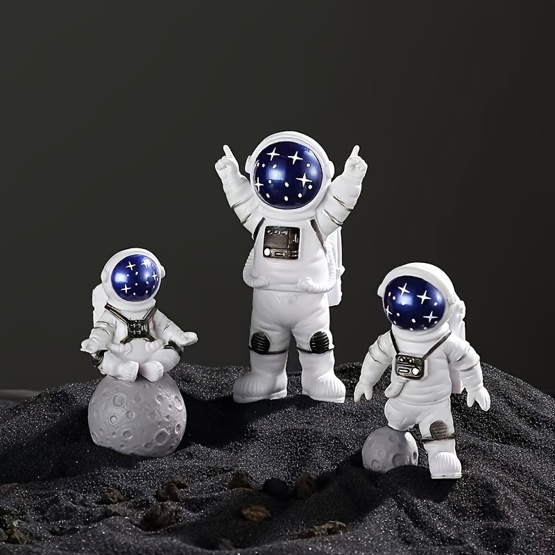 dropship 4pcs Small Creative Astronaut Ornaments; Desktop Ornaments; TV Cabinet Ornaments