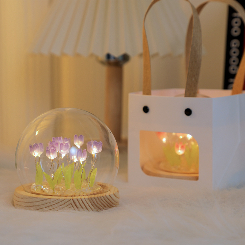 dropship 1pc Tulips Gifts For Women Flower Gifts For Her Gifts For Women Birthday Xmas Gift For Mom; Artificial Decor In Glass Dome With Led Light Night Light; Women Gifts For Her; Mom