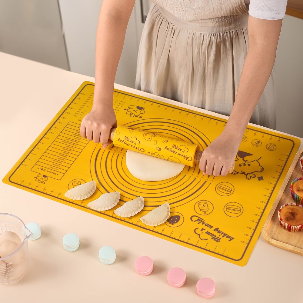 dropship 1pc Bear Cartoon Kneading Pad Rolling Pin; Baking Set