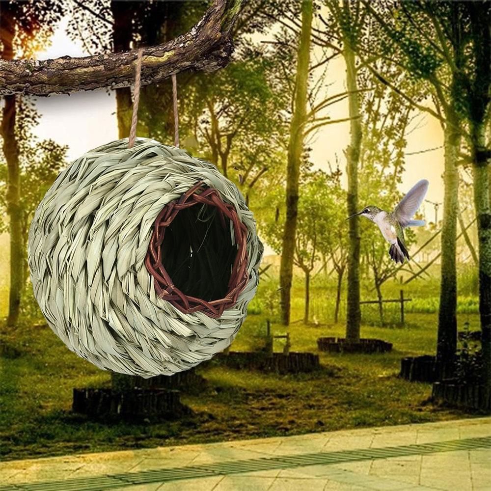 dropship Charming Decorative Hummingbird House Hand-woven Hung Straw Nest Natural Grass Hung Bird for Garden Patio Lawn Office Indoor