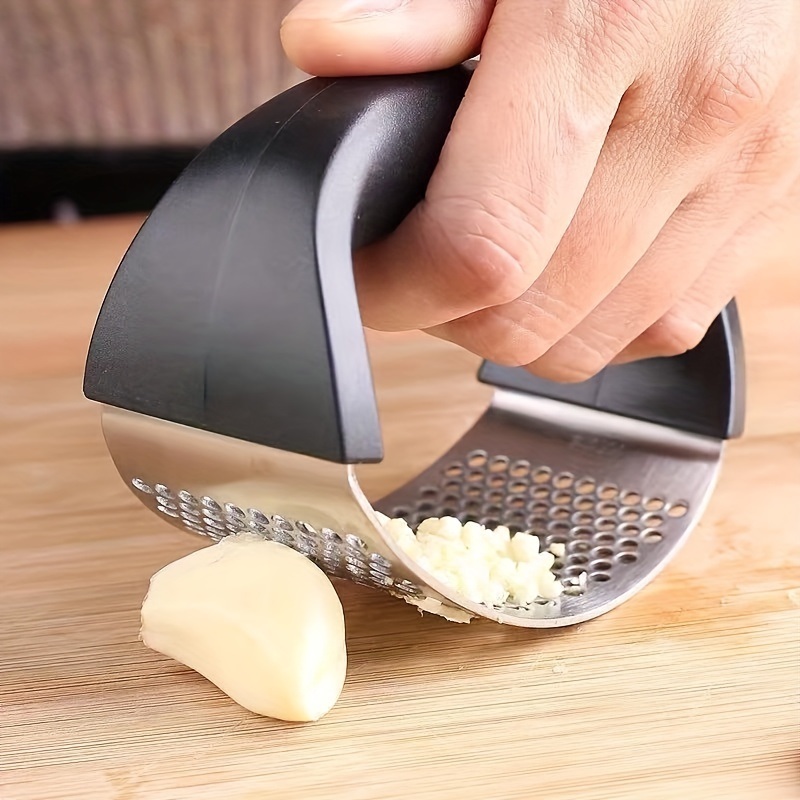 dropship 1pc, Stainless Steel Garlic Press, Manual Garlic Mashing Artifact, Kitchen Multi-functional Household Pat Garlic Pressing Garlic Mud Squeeze Garlic Tool, Garlic Pressing Artifact