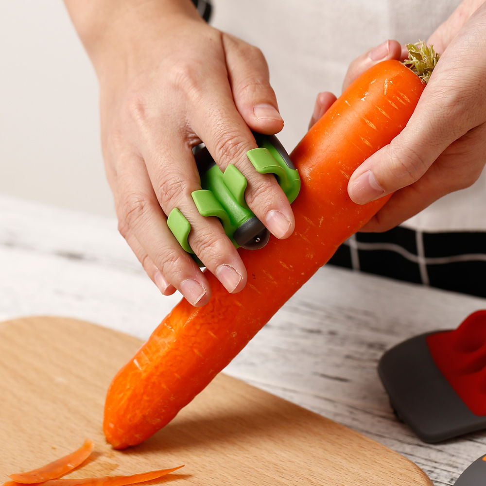 dropship 1pc, Hand Vegetable Peeler, Palm Peeler, Rubber Finger Grips Comfortable To Peel Pumpkin, Random Color