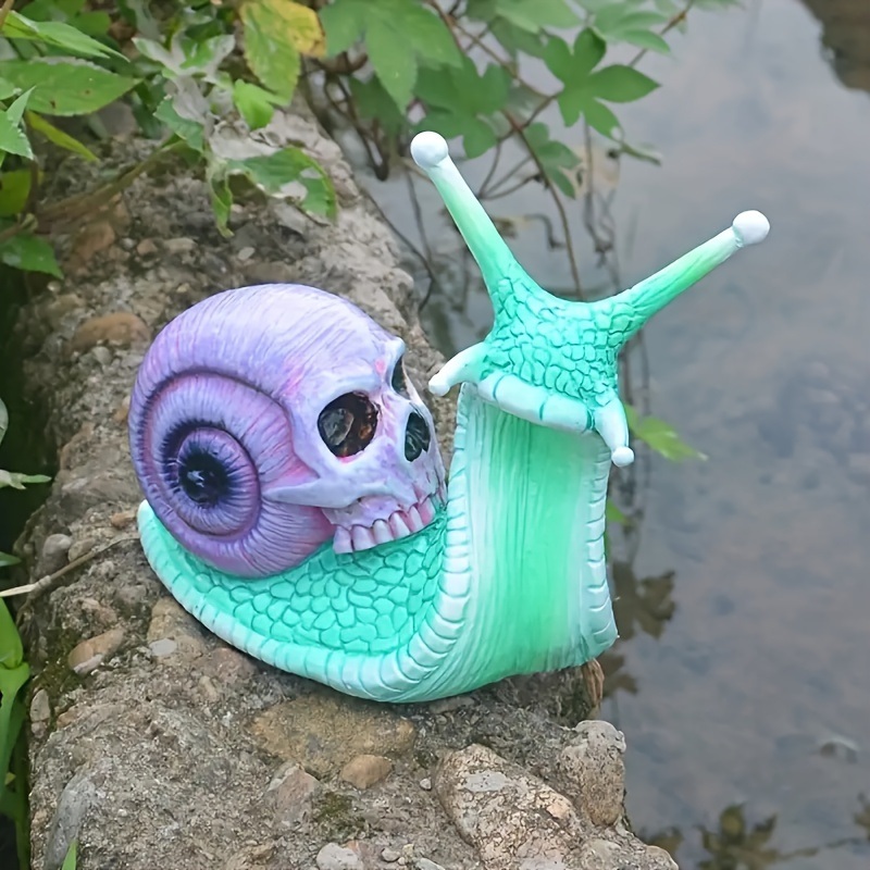 dropship 1pc Resin Snail Skull Statue, Snail Garden Animal Sculpture, Halloween Skull And Snail Indoor Outdoor Patio Lawn Courtyard Decoration Home Deor
