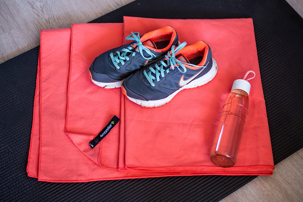 dropship Camping Towels Super Absorbent; Fast Drying Microfiber Travel Towel; Ultra Soft Compact Gym Towel ; Sport Towel