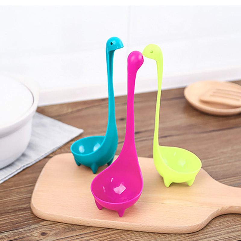 dropship 1pc Creative Dinosaur Soup Spoon; Food Grade PP Long Handle Vertical Spoon; Cooking Kitchen Cooking Mixing Spoon; Kitchen Supplies