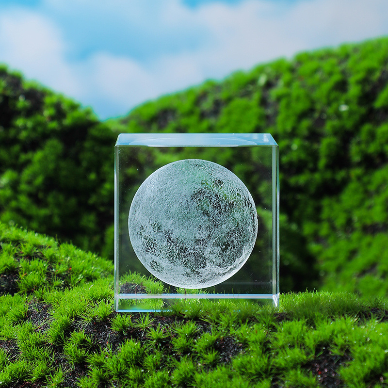 dropship Moon; Cloud; 3D Cube Engraved Crystal Craft Ornaments; Desktop Bedroom Decorations; Creative Birthday Gifts
