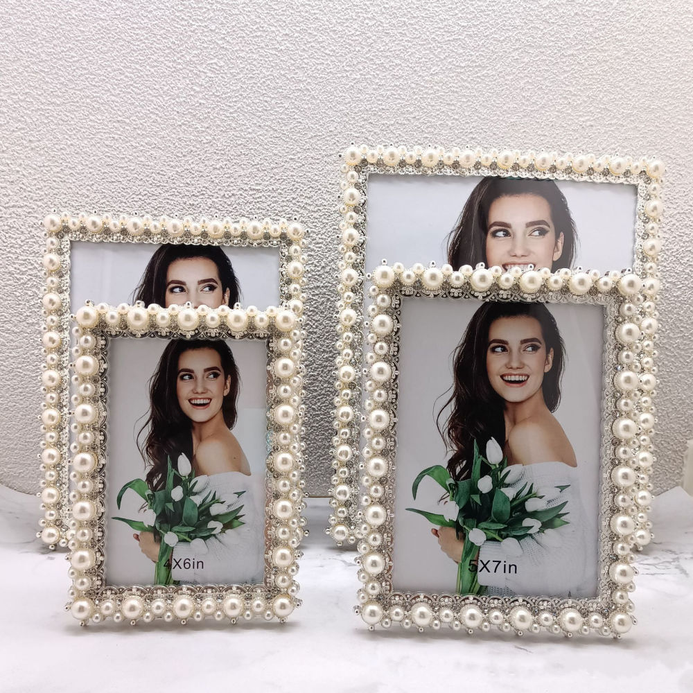 dropship High Quality Metal Photo Frame Pearl European Home Ornament Table Decor Embellished Fashion Bedside Table Living Room Kids Adult