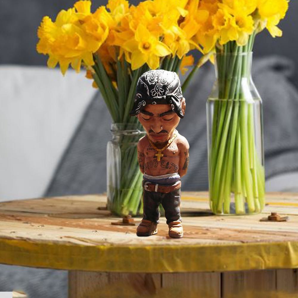 dropship Gift for Hip Hop Lover Figurines Alkyne Legend Commemorative Resin Figurines Ornament Handmade The Late Rap Music Star Sculpture