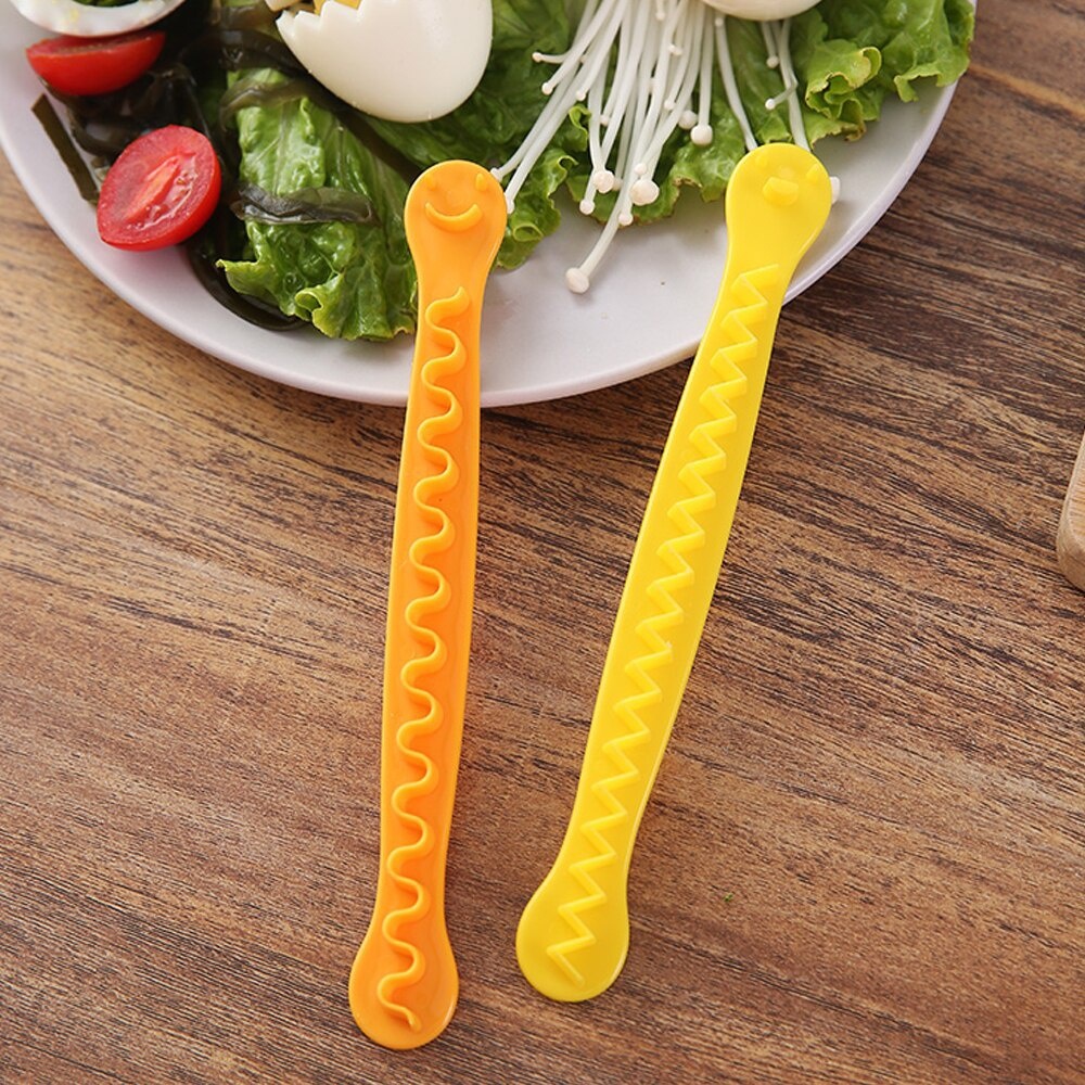 dropship 2pcs Egg Cutter, Fancy Cut Egg Cooked Eggs Cutter, Lace Egg Slicer, Carving Lace Cutting Wire Egg Cutter, Kitchen Accessories