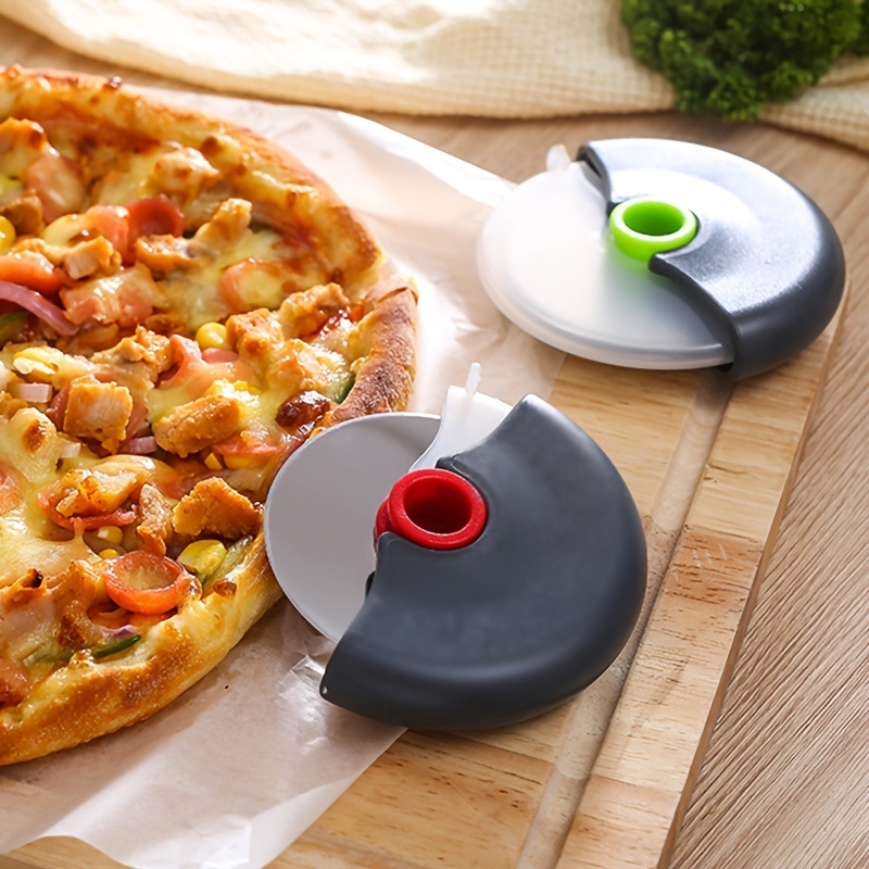 dropship 1pc Stainless Steel Round Wheel Cutter With Lid For Cake; Bread; And Pies - Kitchen Baking Tool With Roulette Roller; Suitable For Home Kitchen Baking; Household Pizza Baking