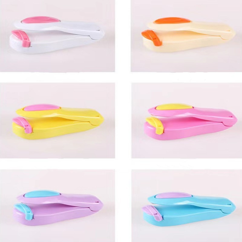 dropship 1pc Mini Household Portable Sealing Machine, Hand Pressure, Heat Sealing Machine, Food, Snacks, Plastic Bag Sealing Machine (Battery Not Included)