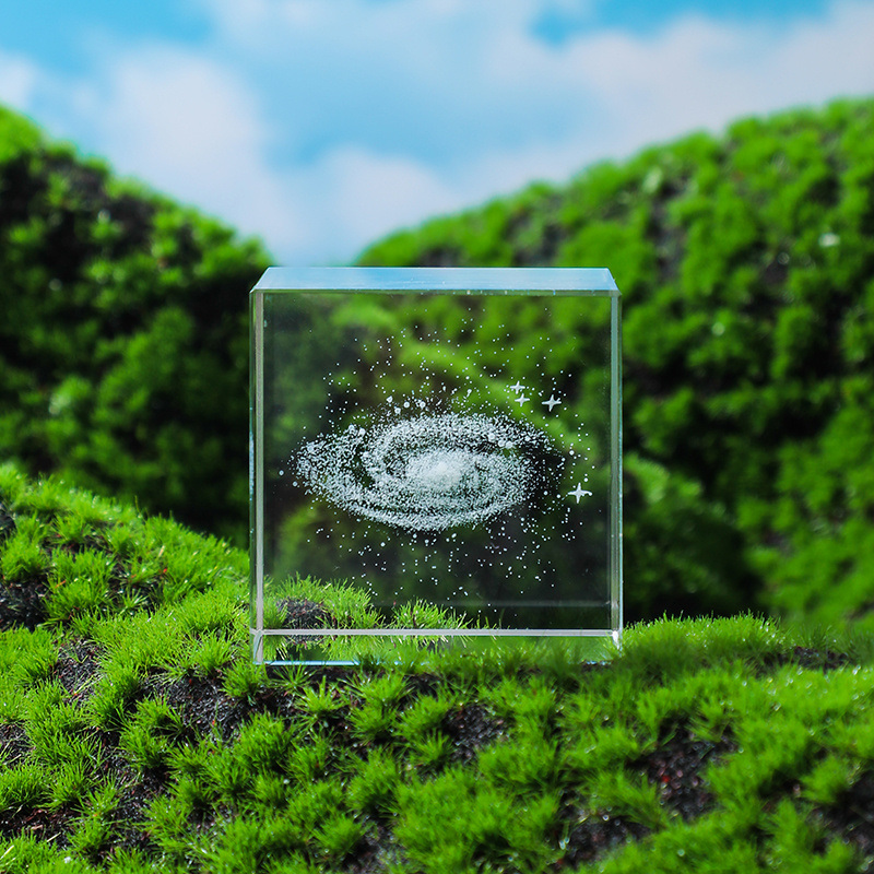 dropship Moon; Cloud; 3D Cube Engraved Crystal Craft Ornaments; Desktop Bedroom Decorations; Creative Birthday Gifts