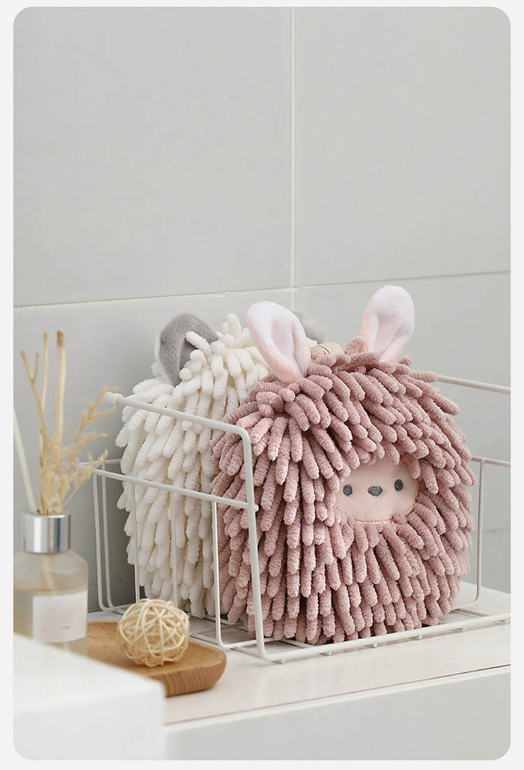 dropship 1pc Hand Towel Ball; Cartoon Hanging Towel; Quick Drying; Kitchen And Bathroom; Chenille Lovely Rag; Thickened Towel 6.69"×6.69"