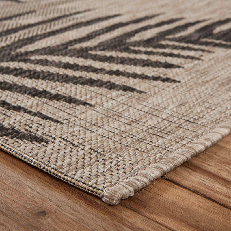 dropship Home Decor Indoor/Outdoor Accent Rug Touch Of Palm Accent Rug